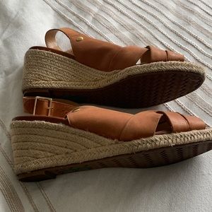 Denver Hayes wedges open toed